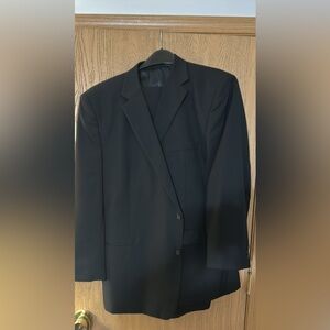 Classic Black ribbed 100% wool Men's formal suit